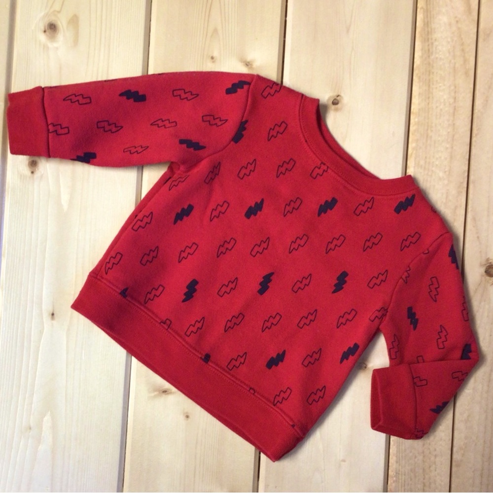 Lightning bolt baby sweater.
